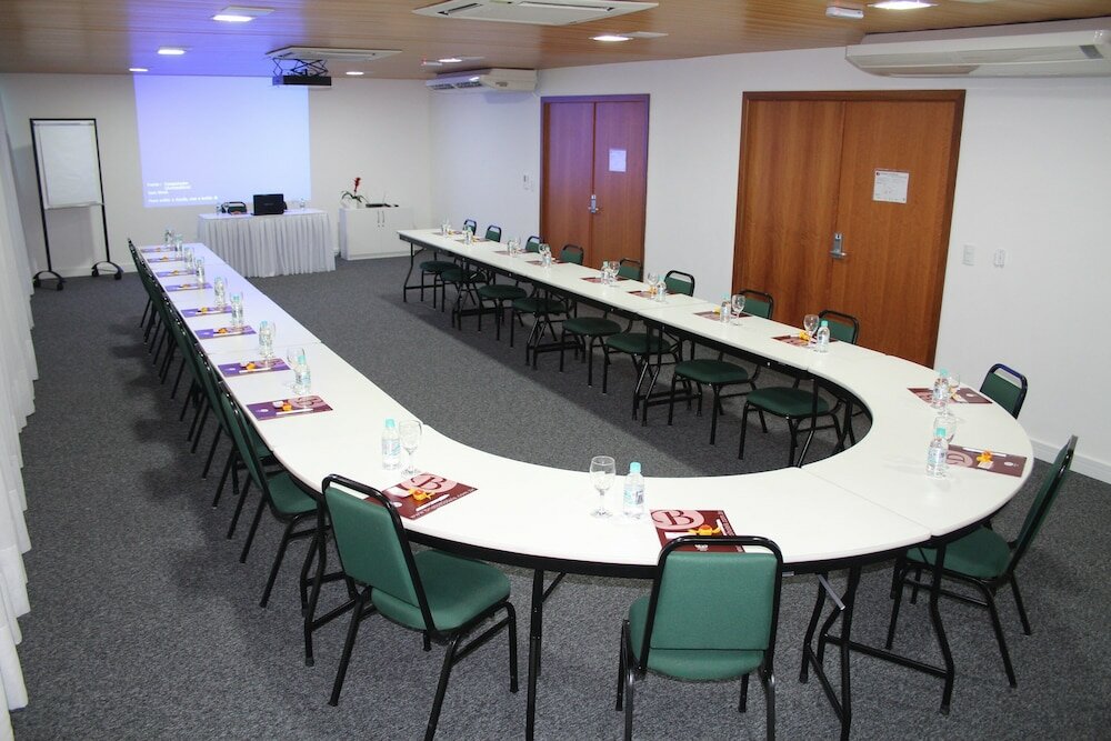 Фото 102403235864