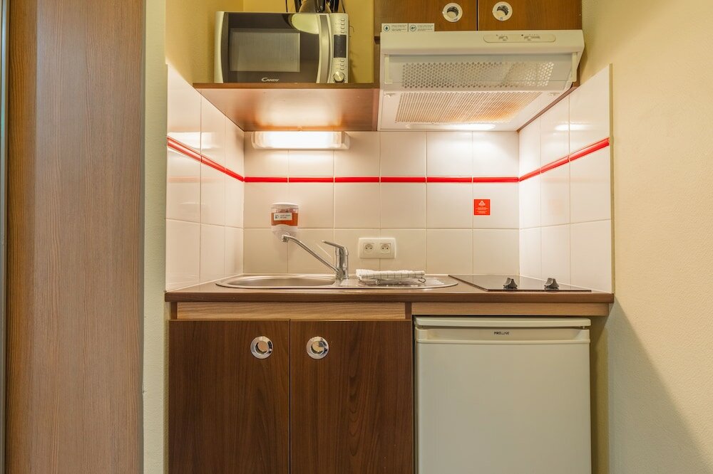 Фото Zenitude Hôtel - Résidences Magny les Hameaux