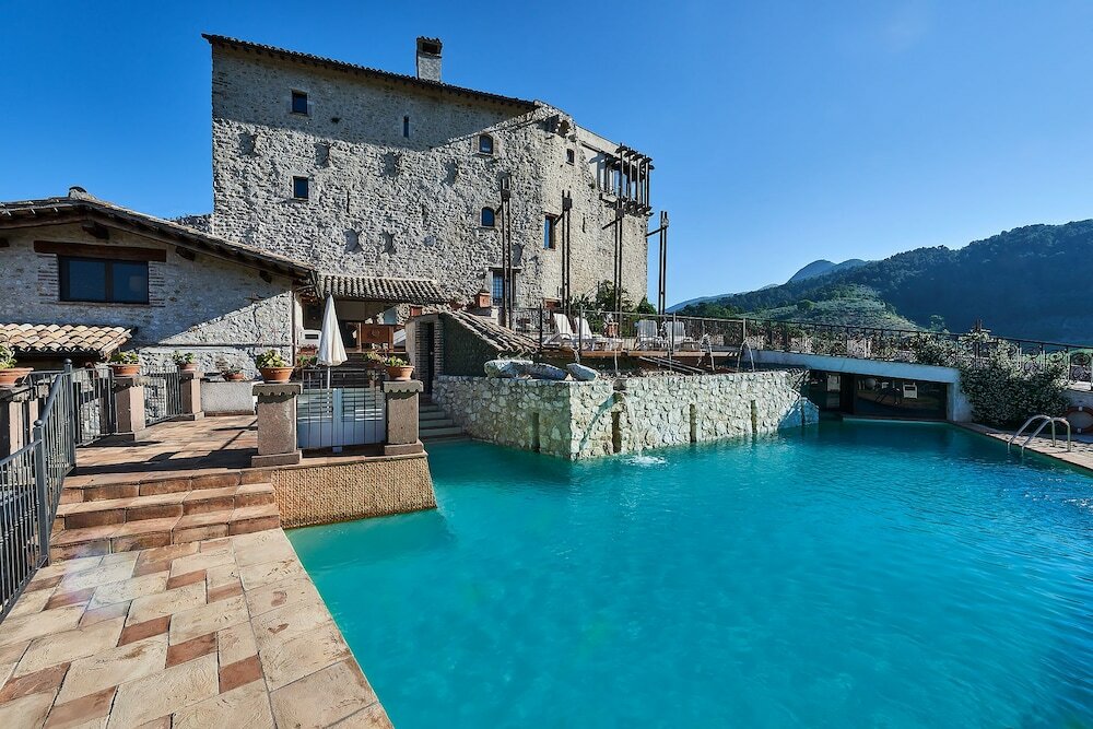 Фото Castrum Resort