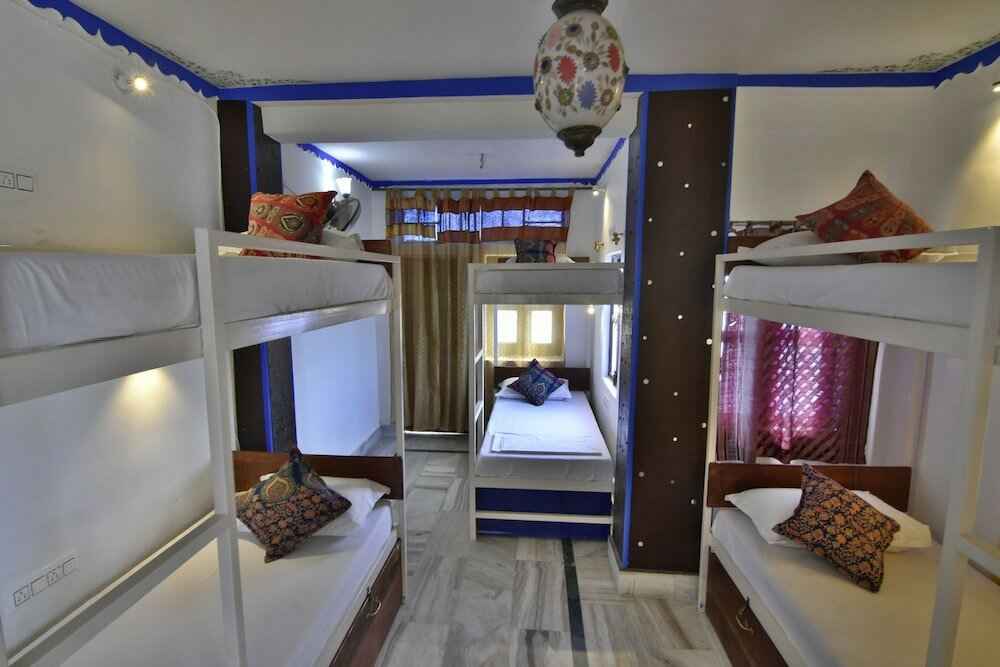 Фото Yogi Guest House