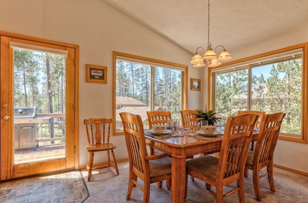 Фото Warbler Lane 15