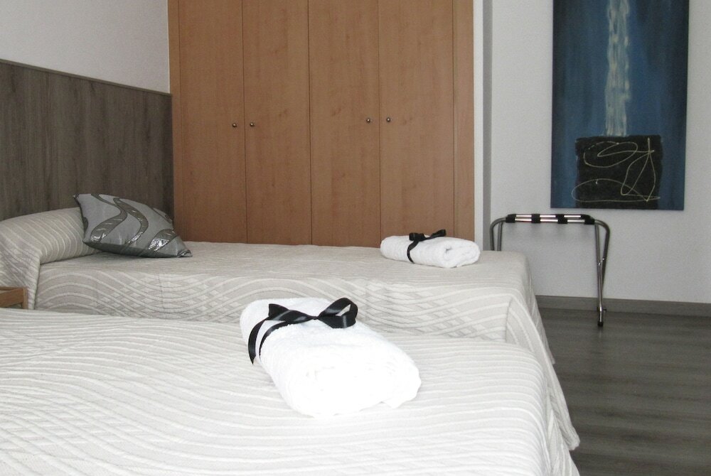 Фото Hostal Pensió Maricel