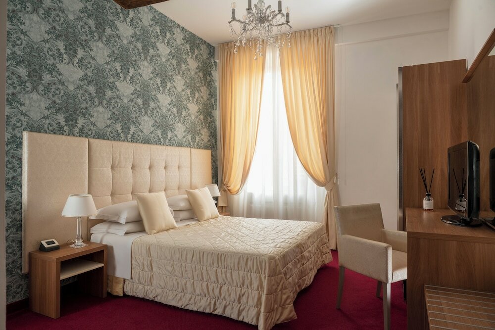 Фото Albergo Rossini 1936 Small & Charming