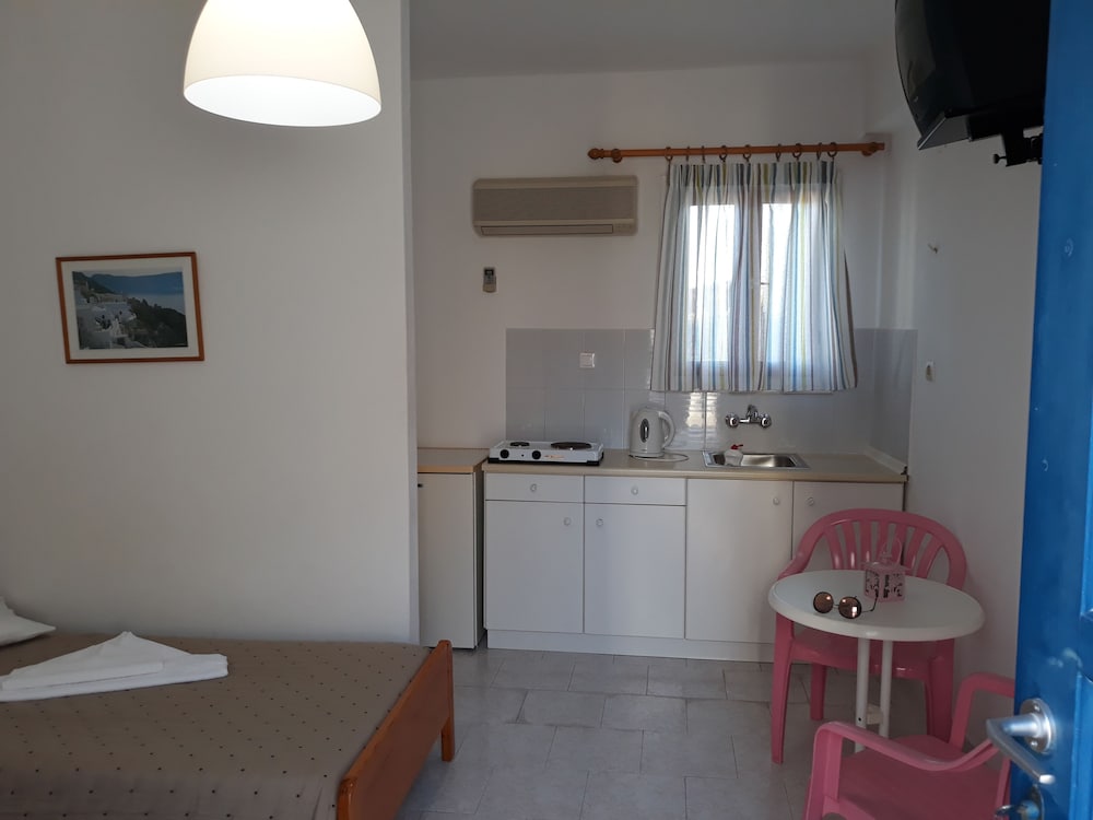 Фото Holidays in Paros