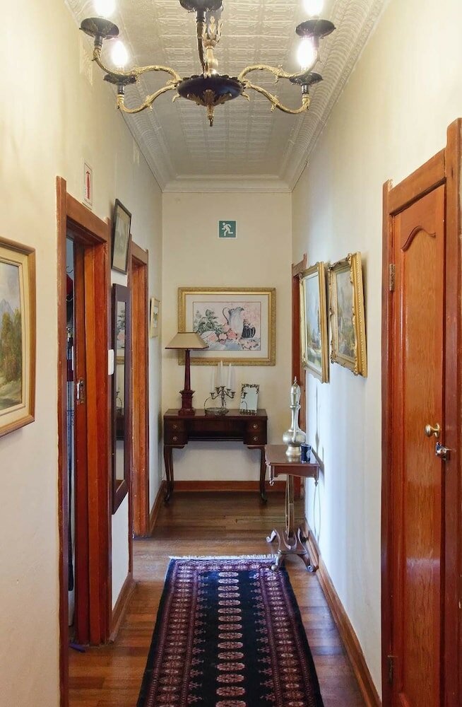 Фото Bedfordview Boutique Lodge