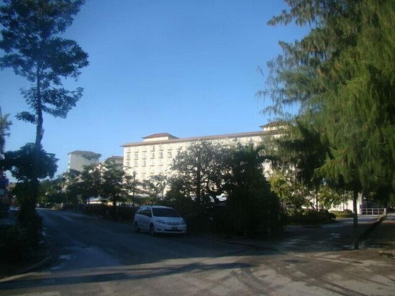 Гостиница Micro Beach Hotel