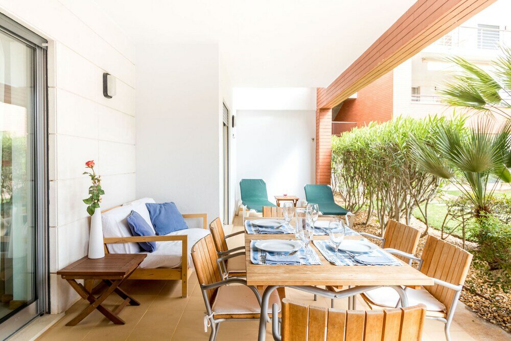 Фото Palm01 · Palm Village Apartment 3b · Wifi · A/c · Terrace