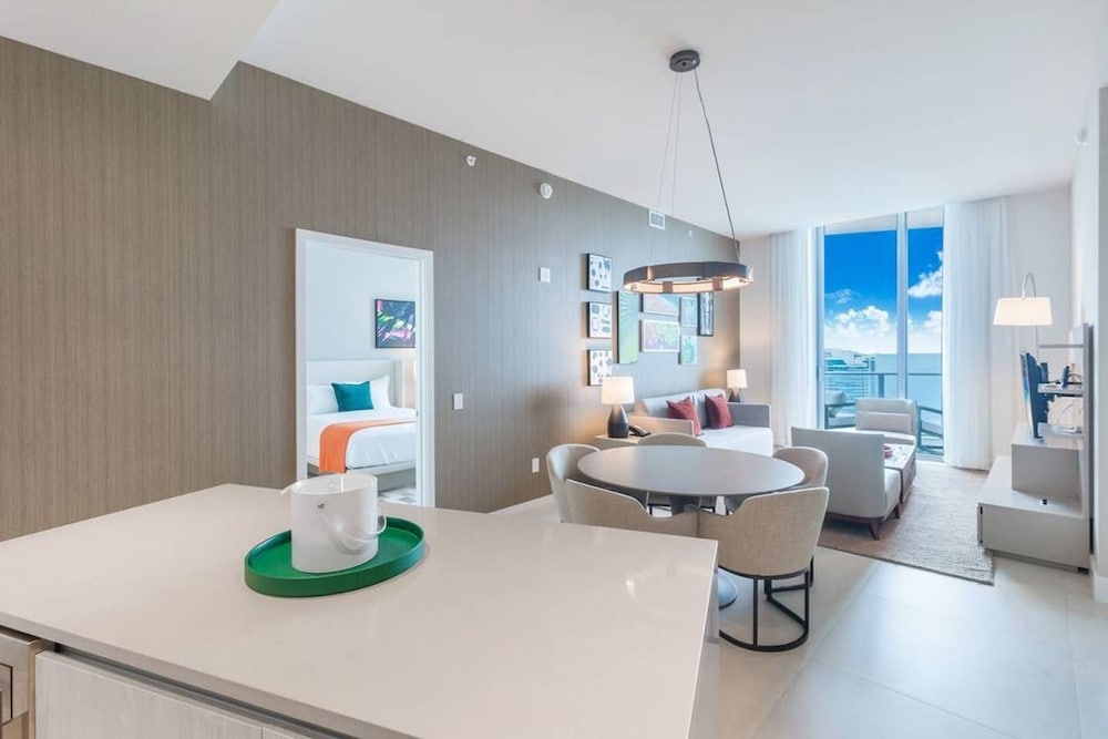 Фото Hide Ocean Resort