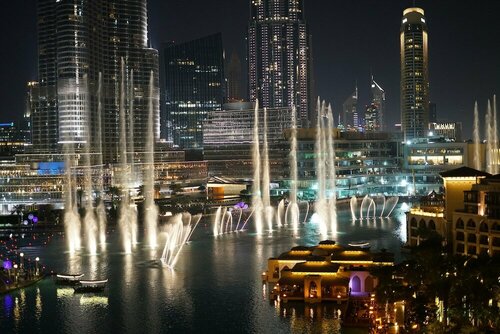 Жильё посуточно Downtown Apartments with Fountain and Burj Khalifa View в Дубае