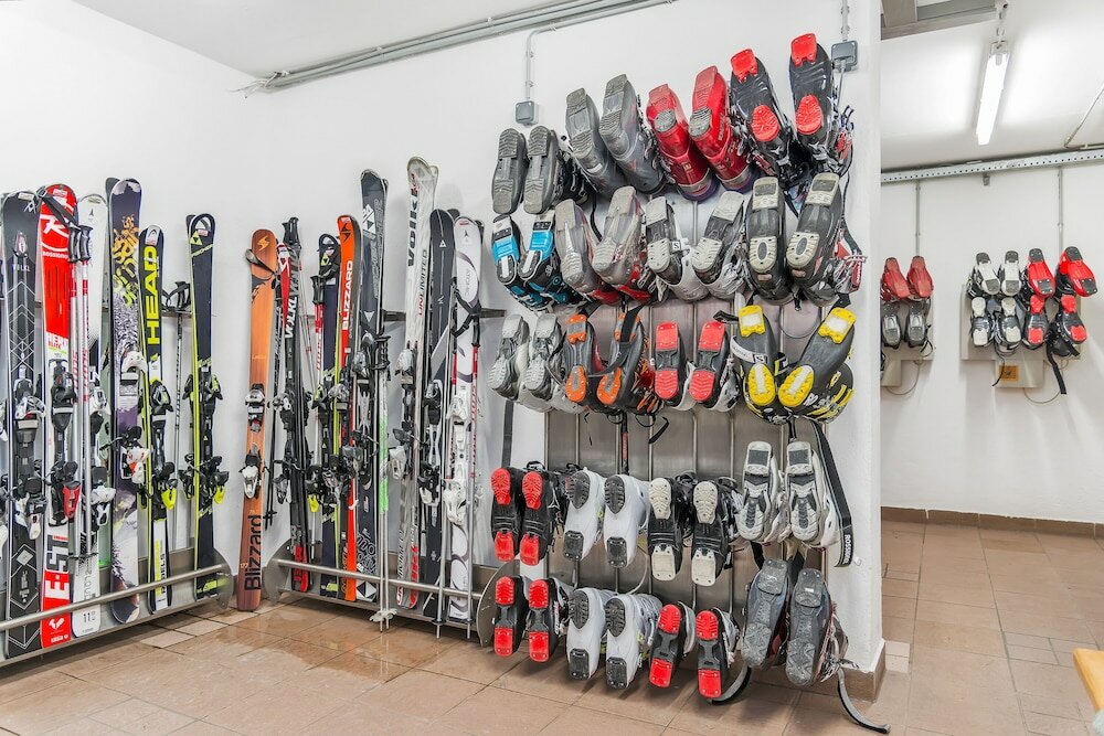 Фото Hotel Sylvia by Skinetworks