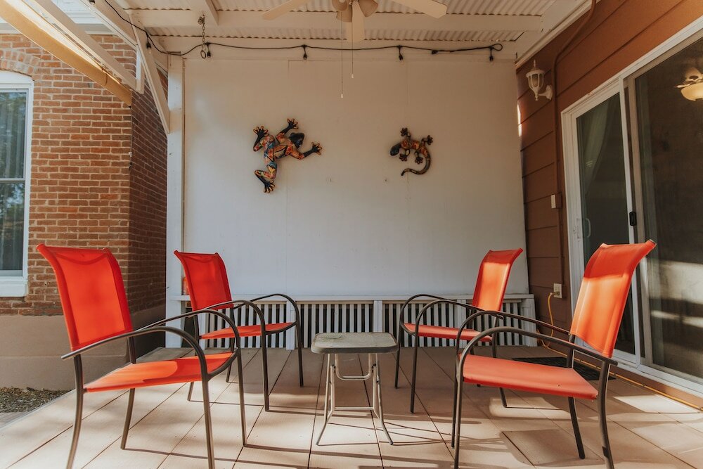 Фото Alpine Bed and Breakfast