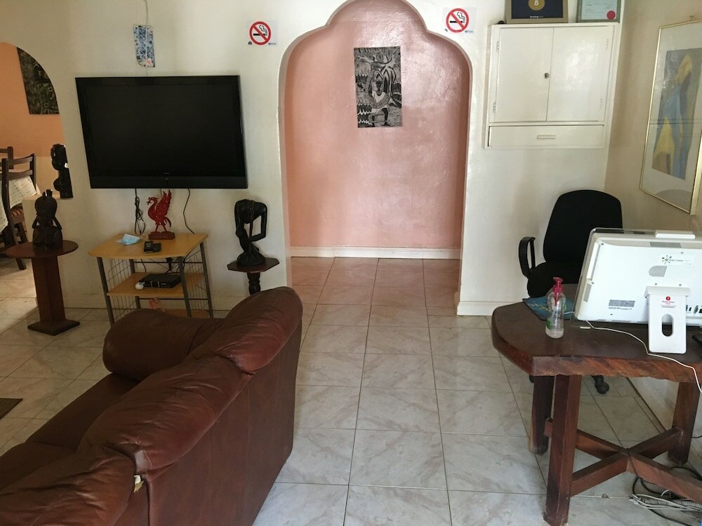 Фото One World Village Guesthouse