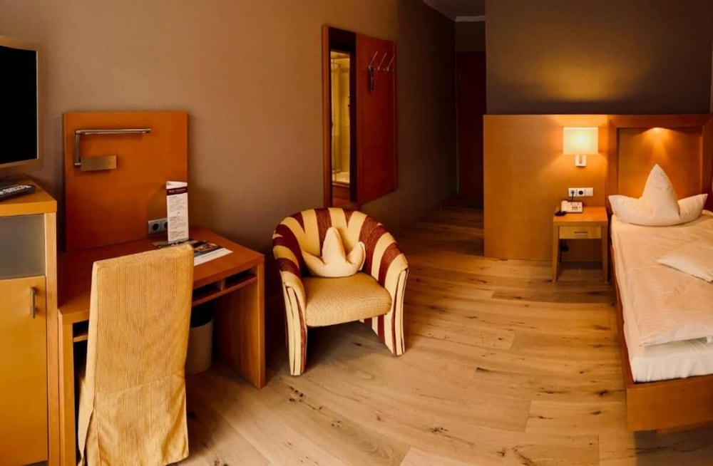 Фото Hotel Hochheide