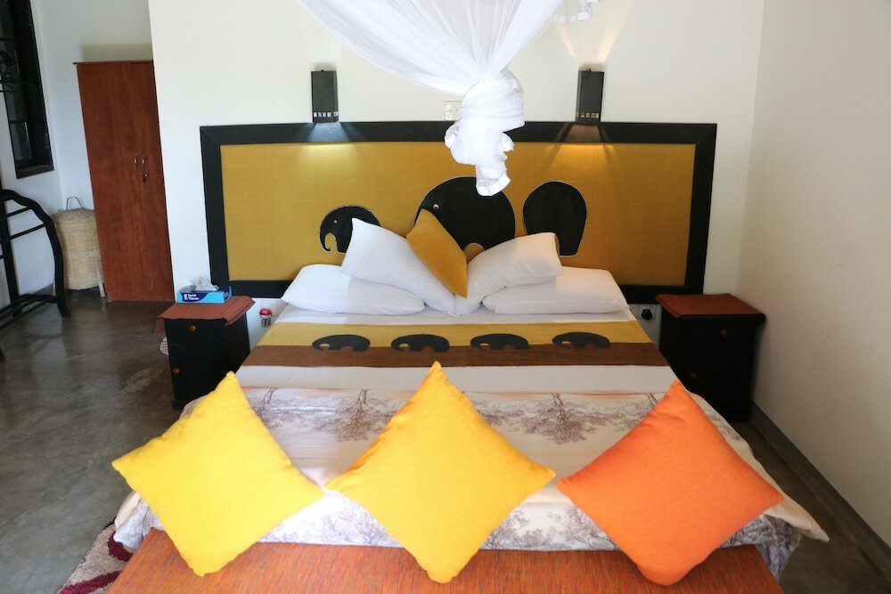 Фото Whispering Ocean