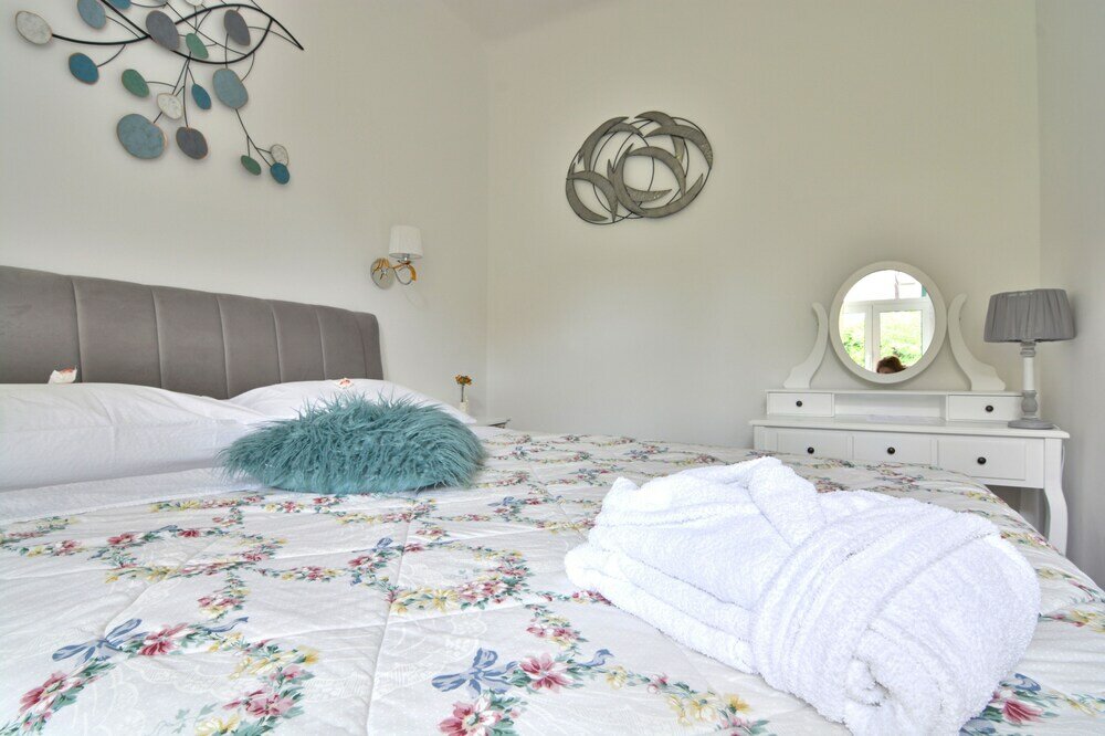 Фото Greystar & Bluestar