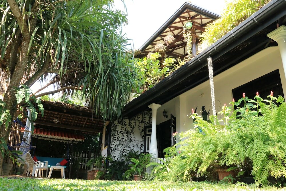 Фото Whispering Ocean