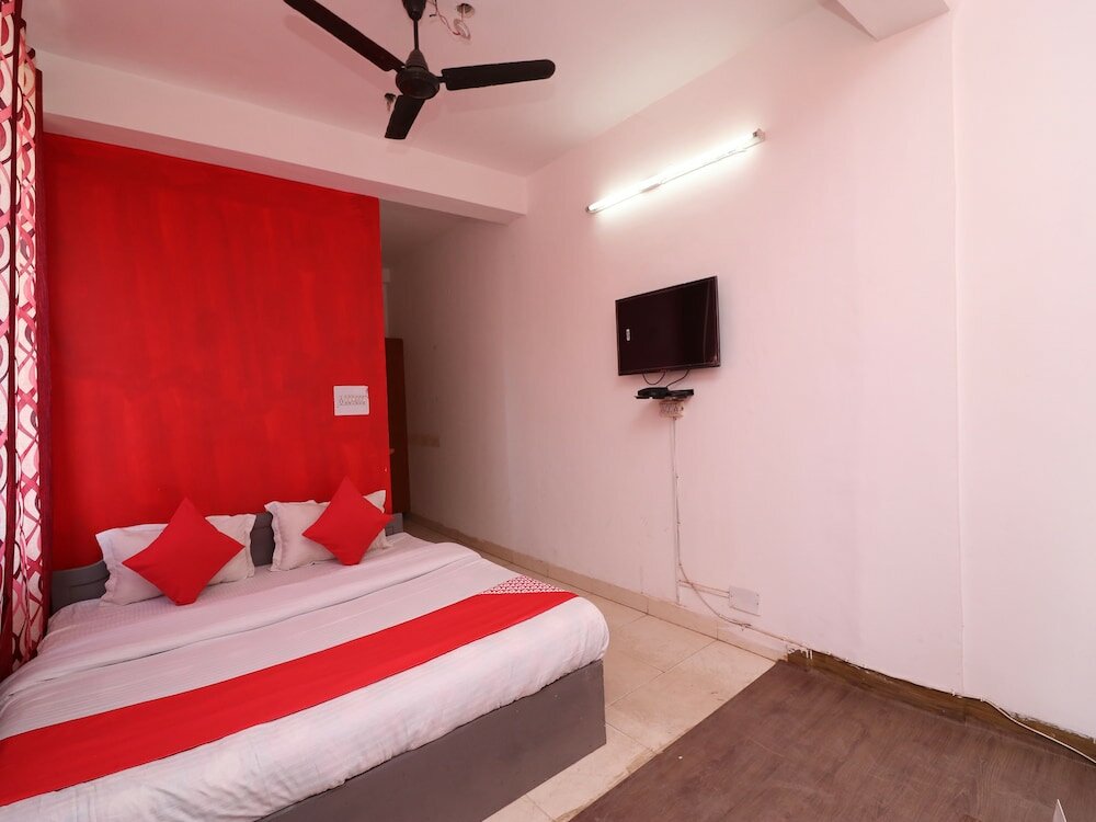 Фото Oyo 27647 Hotel Valley View