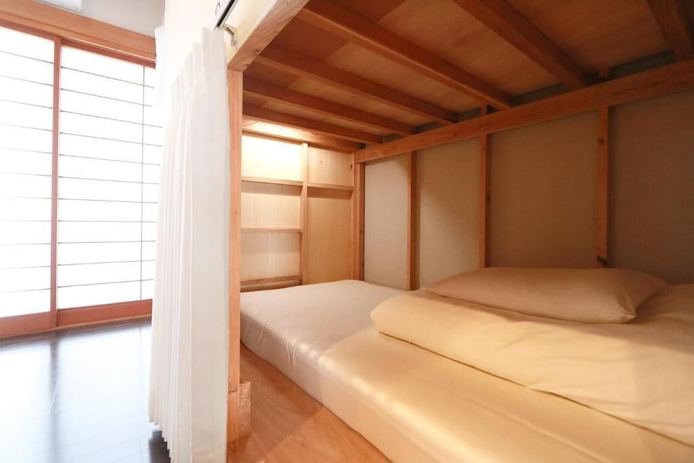 Фото Tips Hostel