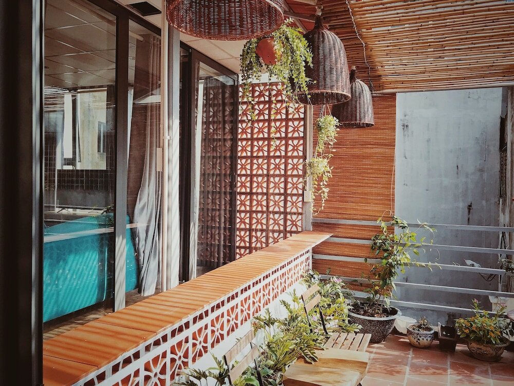 Фото Hover House