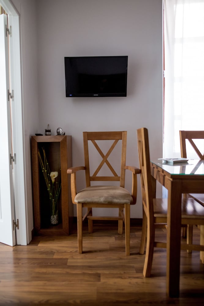 Фото Apartamentos Lonja del Marques