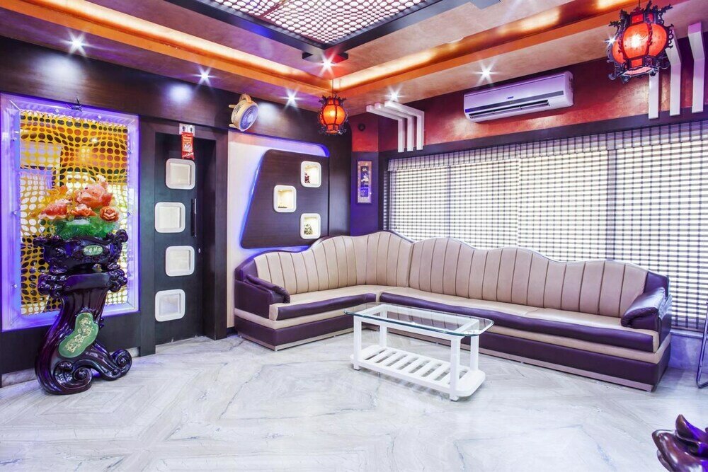 Фото Hotel Lee Garden