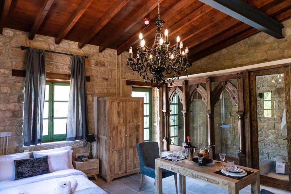 Фото Oinou Strata - Adults Only