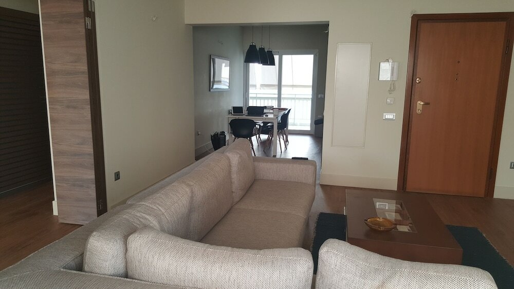 Фото Captain's Luxury Suite