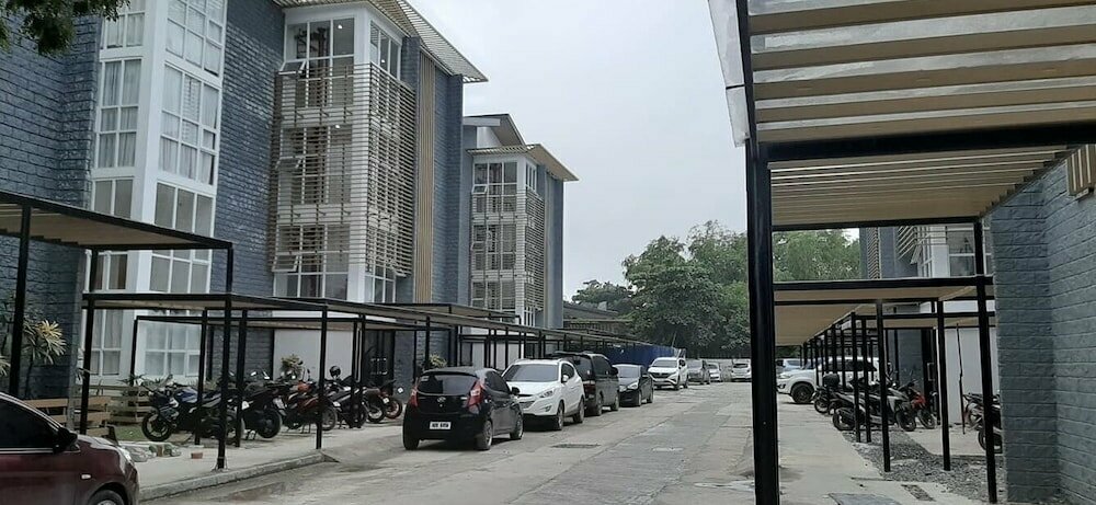 Hotel Bayanihan Flats, Province of Cebu, photo