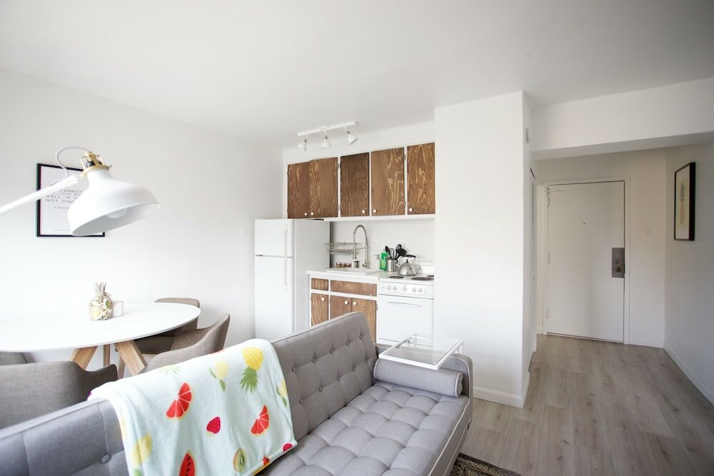 Фото The Hutchinson Suites