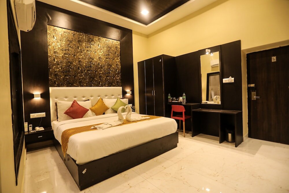 Фото Hotel Grand Bhagwat