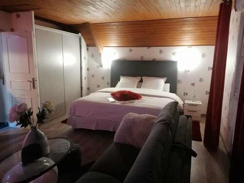 Гостиница Chambre du Jardin Fleuri