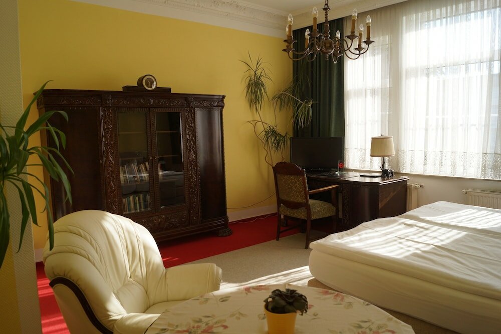 Фото Hotel Pension Villa Wittstock