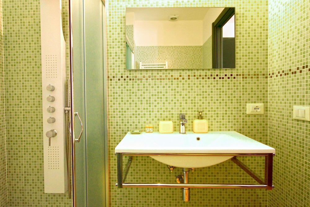 Фото Passenger Vatican Relais