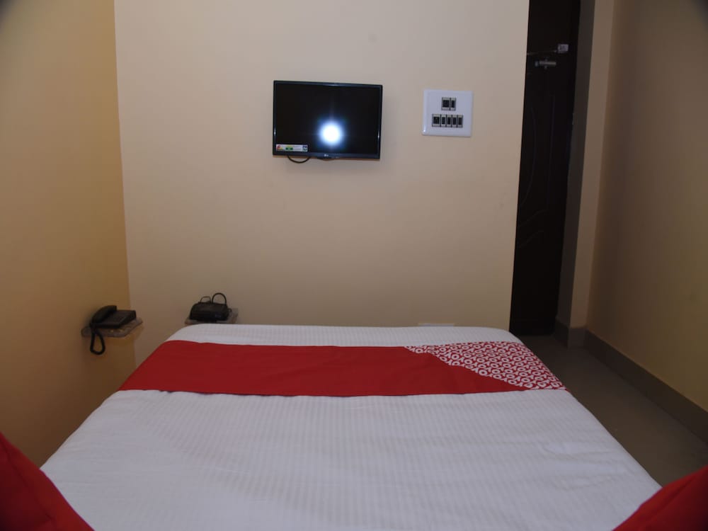 Фото Oyo 15071 Hotel Harsh Raj Residency