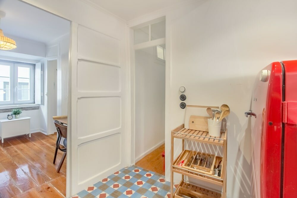 Фото Unique and Stylish Flat in Historic Lisbon