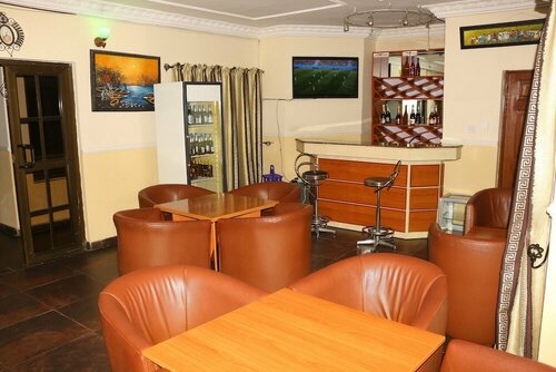 Гостиница Xcape Hotels and Suites Ltd в Калабаре