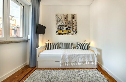 Гостиница Marques de Pombal Metropolitan Flat в Лиссабоне