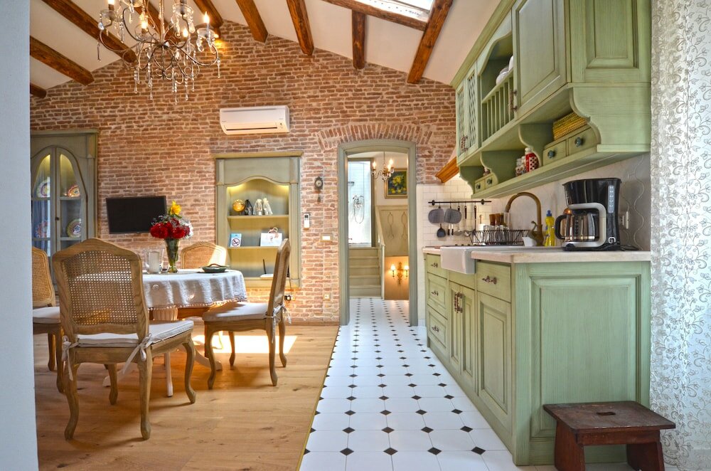 Фото Arnolongo Apartments