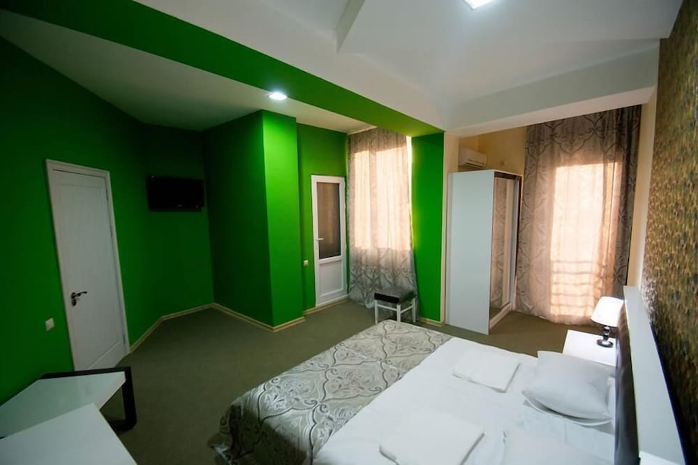 Фото Гостиница Батони