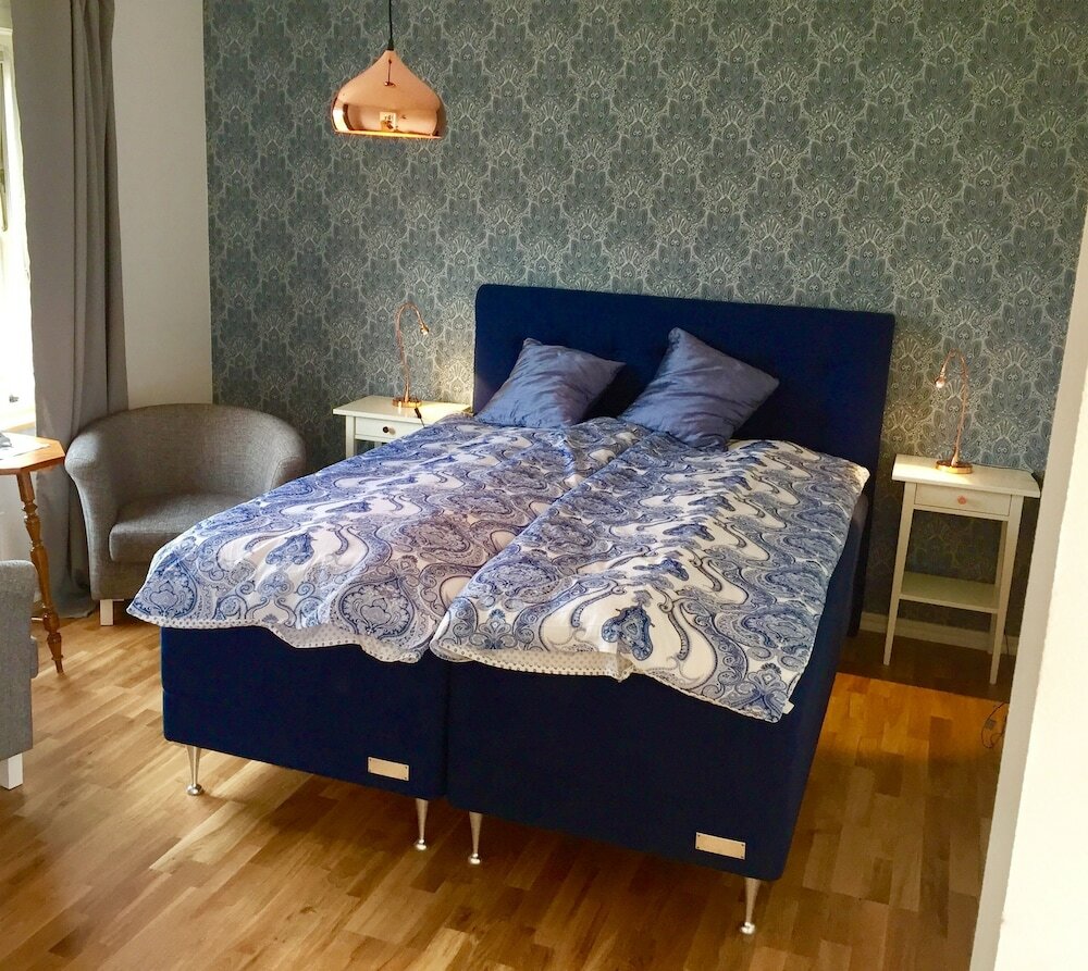 Фото Lysekil City Rooms and Apartments