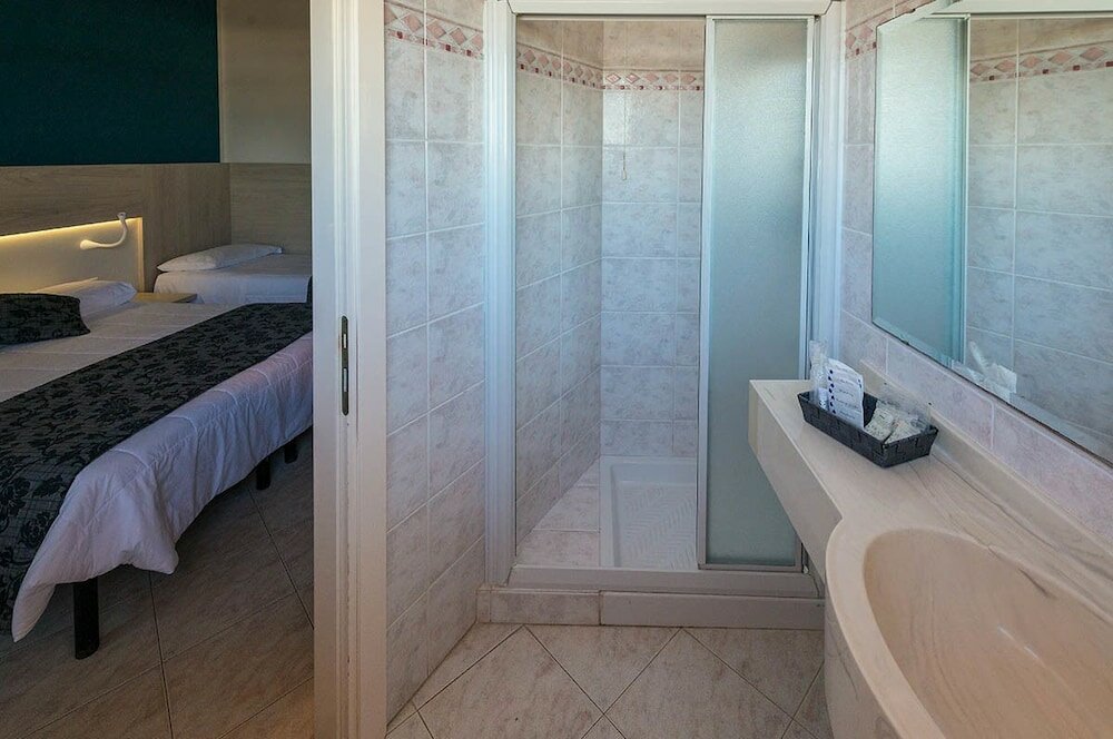 Фото Hotel Il Delfino