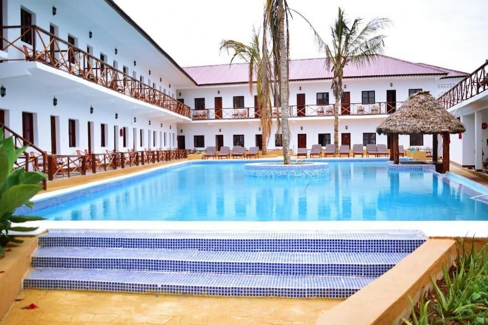 Фото Amaan Nungwi Hotel