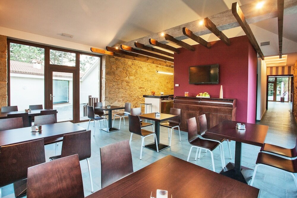 Фото Hotel Alén do mar