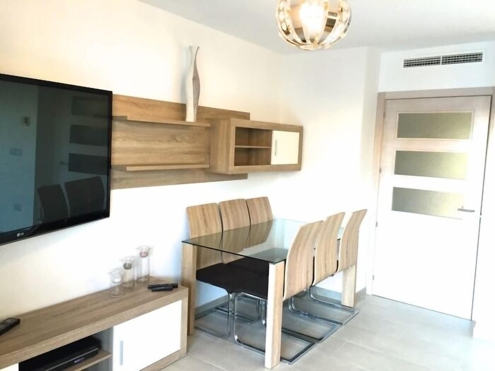 Фото 150 Tropicana Park