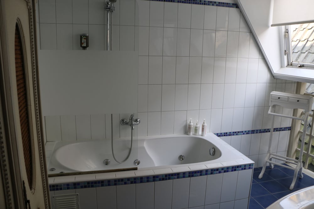 Фото Hotel aan de Dam