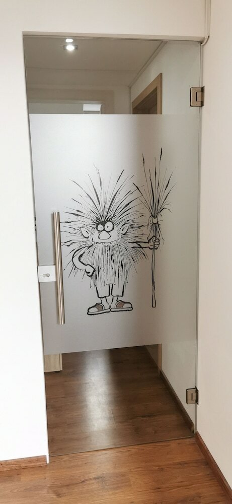 Фото Domovoj Apartments and Rooms