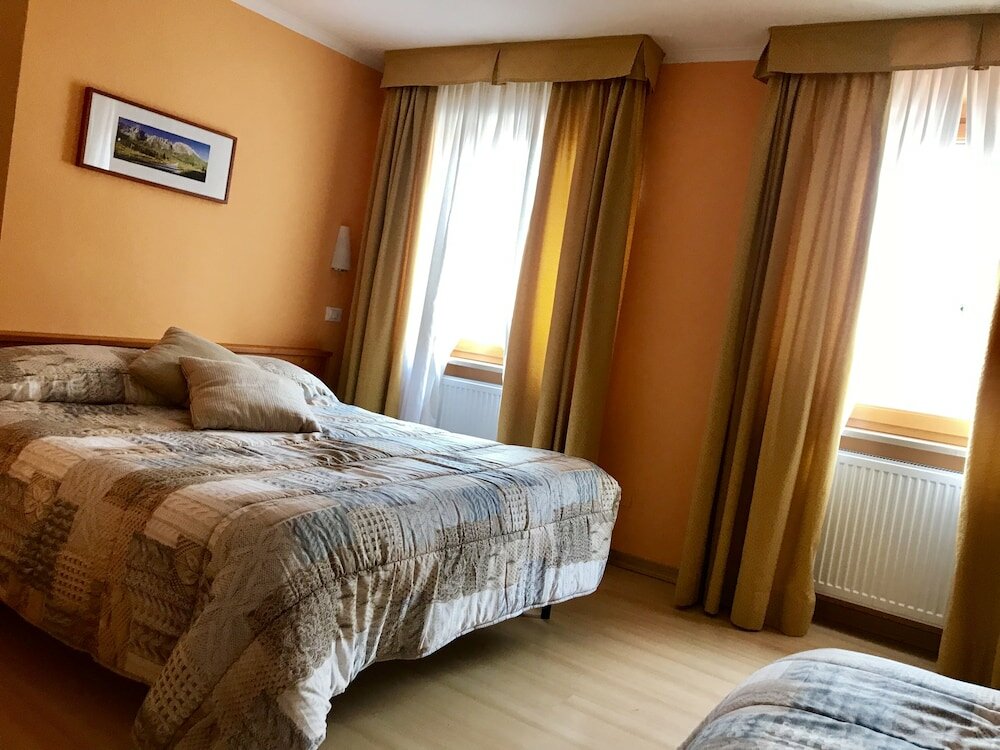 Фото Hotel Valcanale