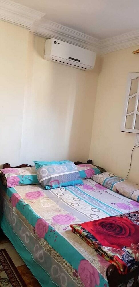 Фото Amazing Apartment Beach View Next Hilton