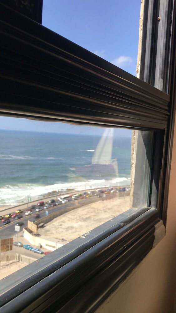 Фото Amazing Apartment Beach View Next Hilton