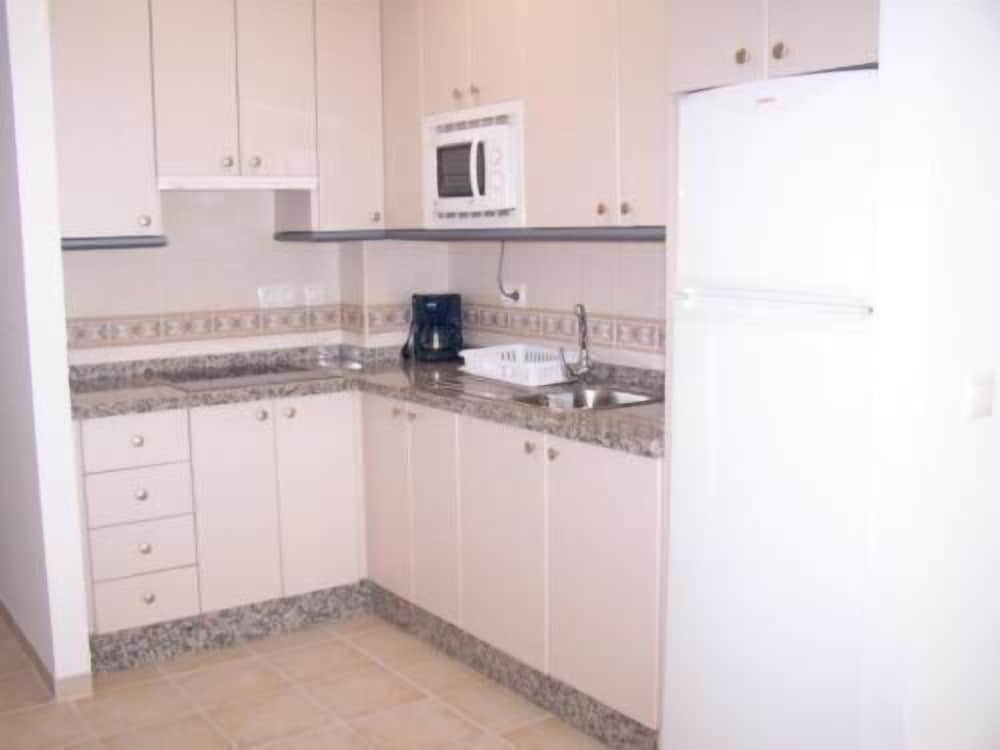 Фото Hostal Tres Soles